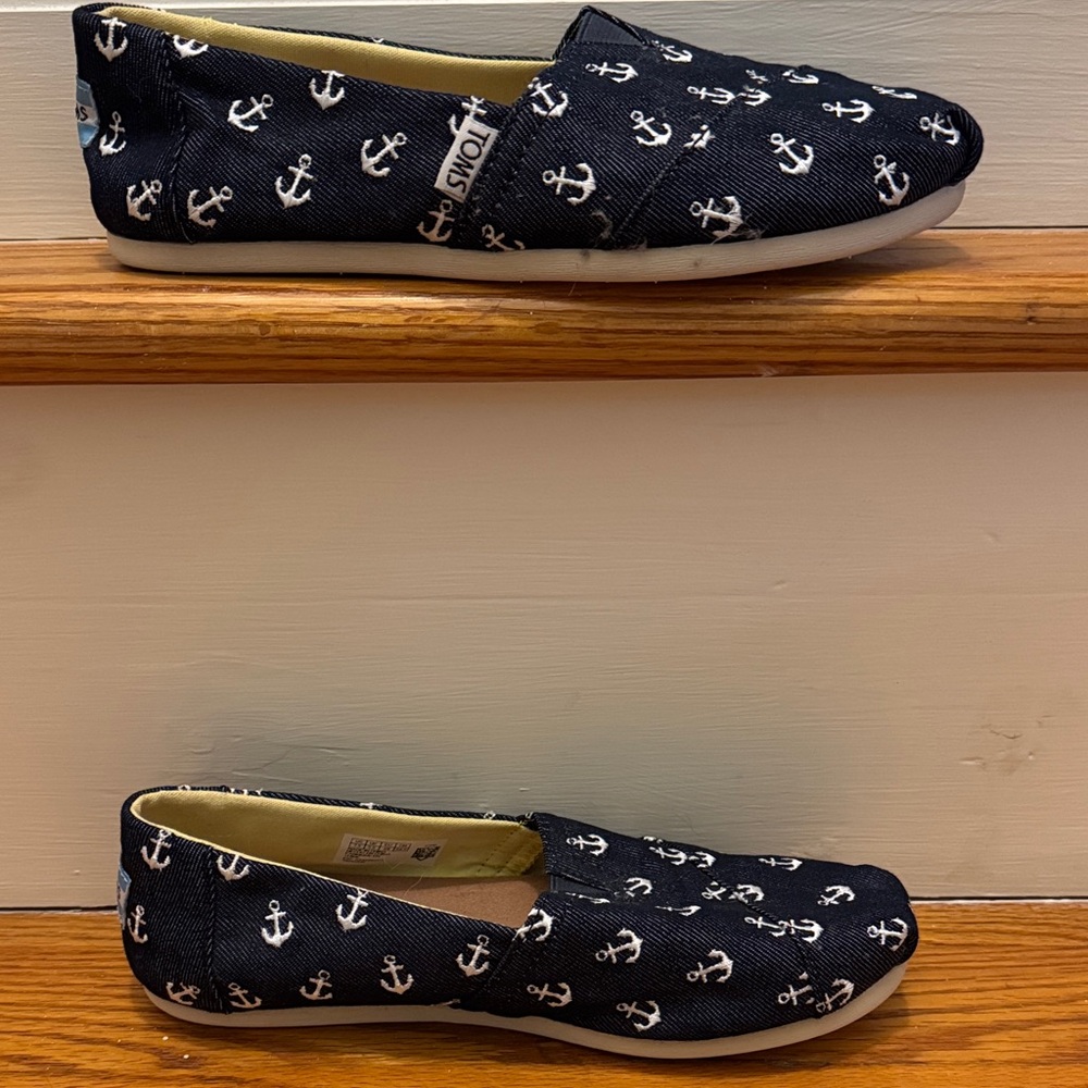 Toms Dark Blue Nautical Anchor Flats Slip-Ons - Picture 3 of 7